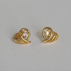 Vintage Classic Luxury Gold Plated Costume Dainty Heart Rhinestone Stud Earrings